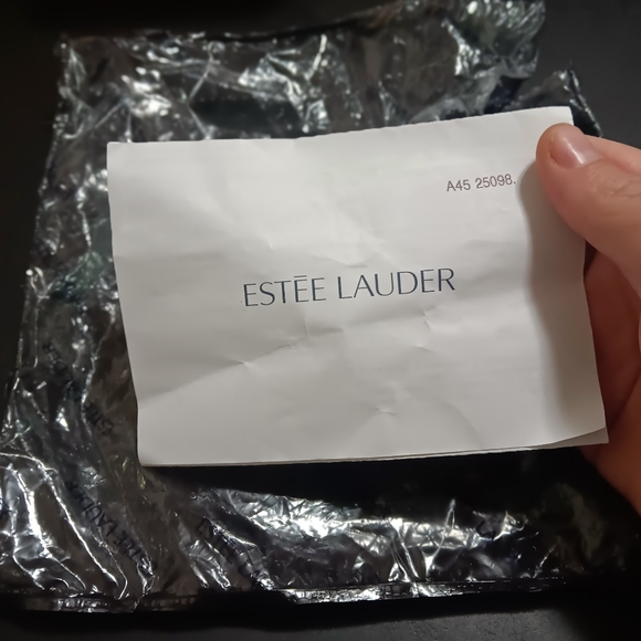 Estee Lauder 5-Piece Deluxe Set | $300 VALUE | Re-Nutriv & Advanced Night New! - Picture 8 of 9